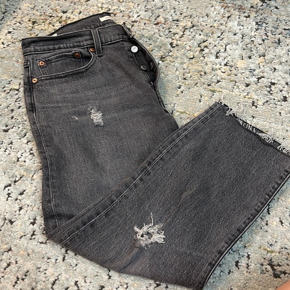 Levi Wedgie Straight Distressed Gray - Picture 4 of 5